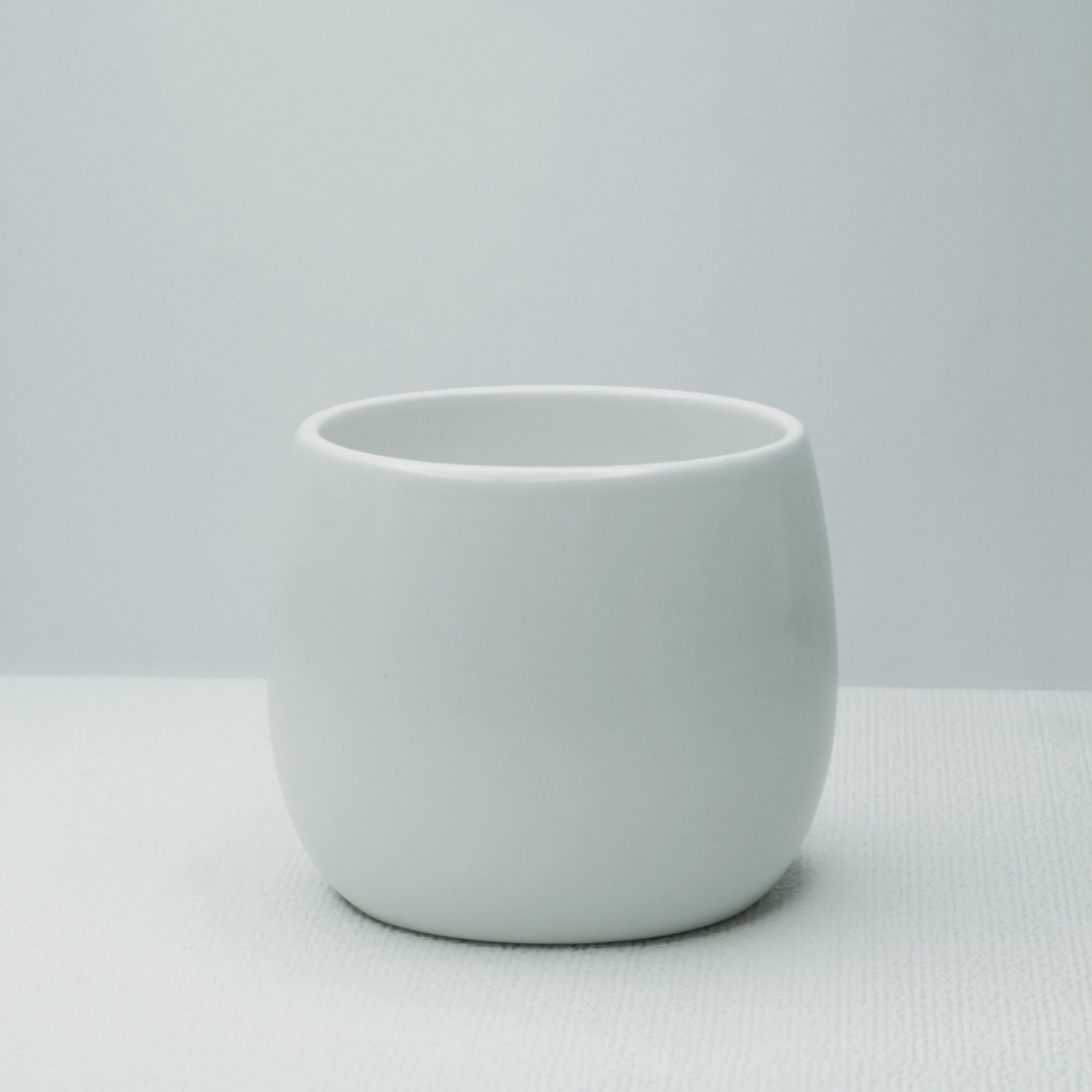 White Rounded Ceramic Pot 4 inch